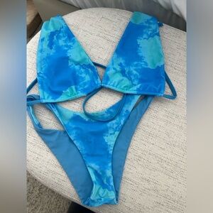 Blue Turquoise Cove Reversible Bottom and Marley Reversible Top